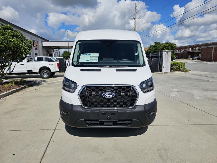 2026 Ford Transit-250-2