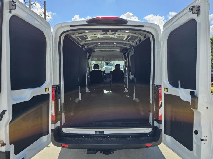 2026 Ford Transit-250-13