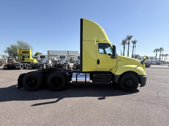 2023 International LT625-6