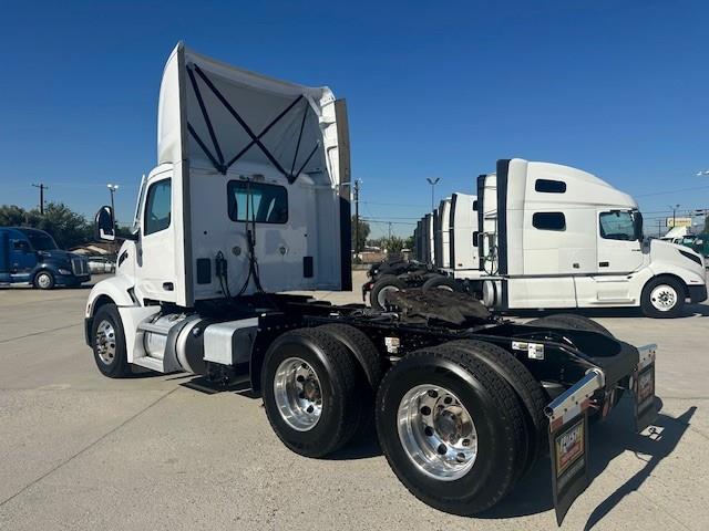 2022 Peterbilt 579-2