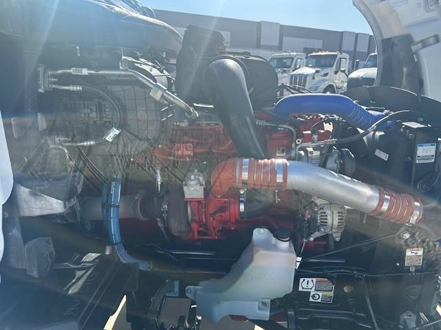2022 Peterbilt 579-4