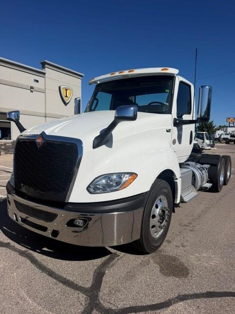 2027 International LT625-2