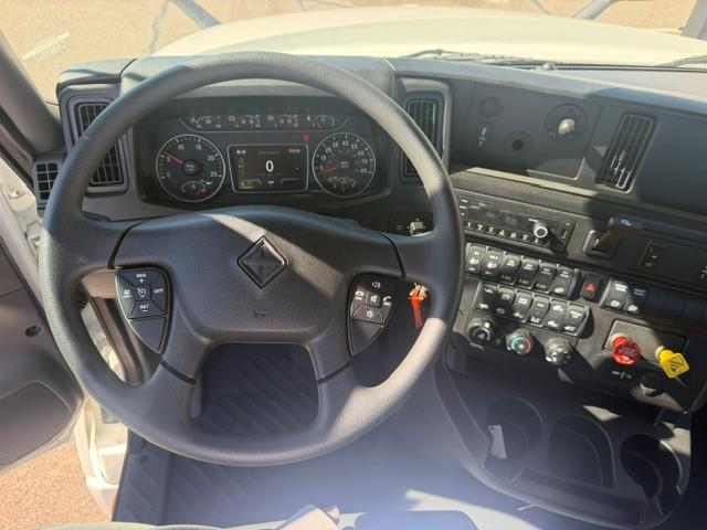 2027 International LT625-9