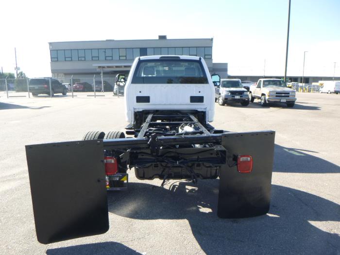 2018 Ford F-550-3