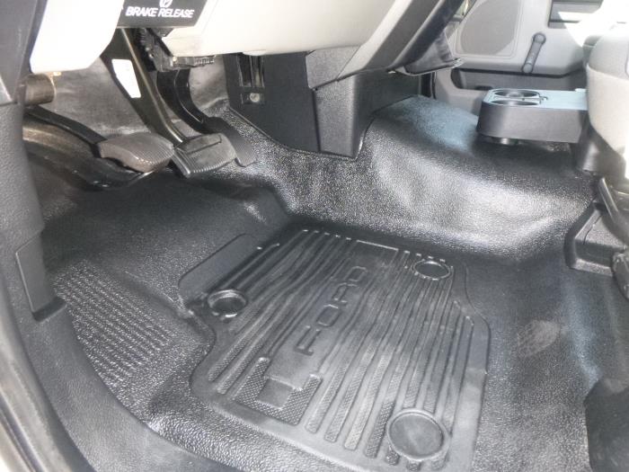 2018 Ford F-550-10