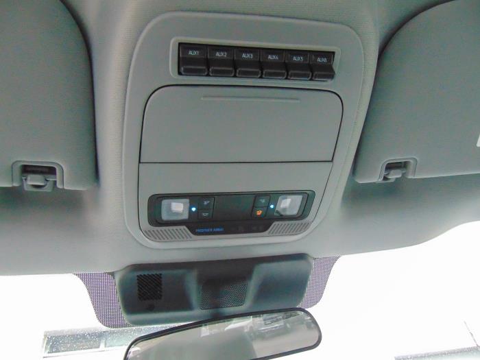 2027 Ford F-550-12