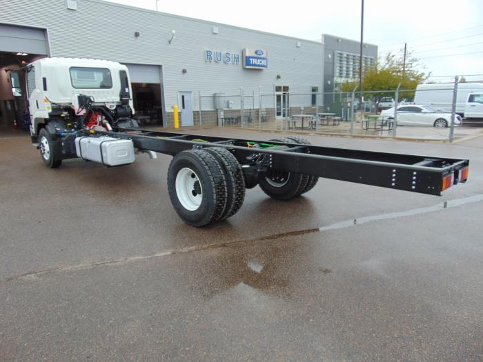 2027 Isuzu FTR-3
