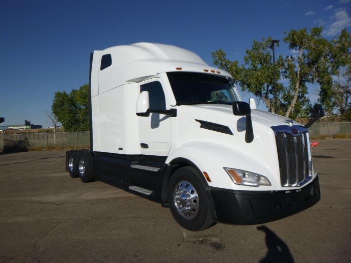 2023 Peterbilt 579-6