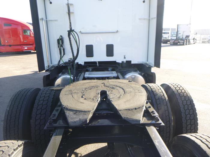 2023 Peterbilt 579-34