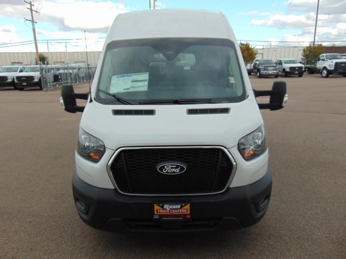 2027 Ford Transit-350-9