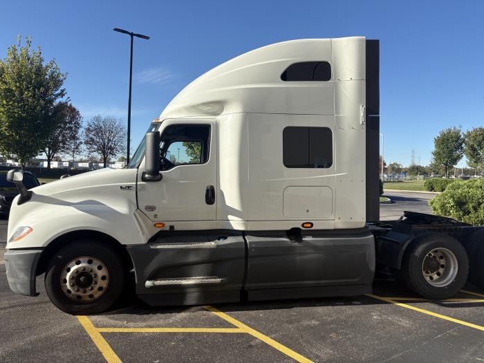 2022 International LT625-1