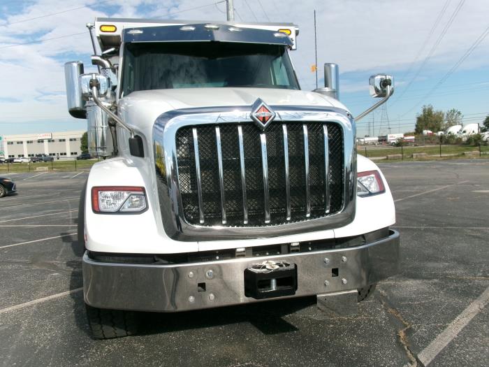 2026 International HX620-1