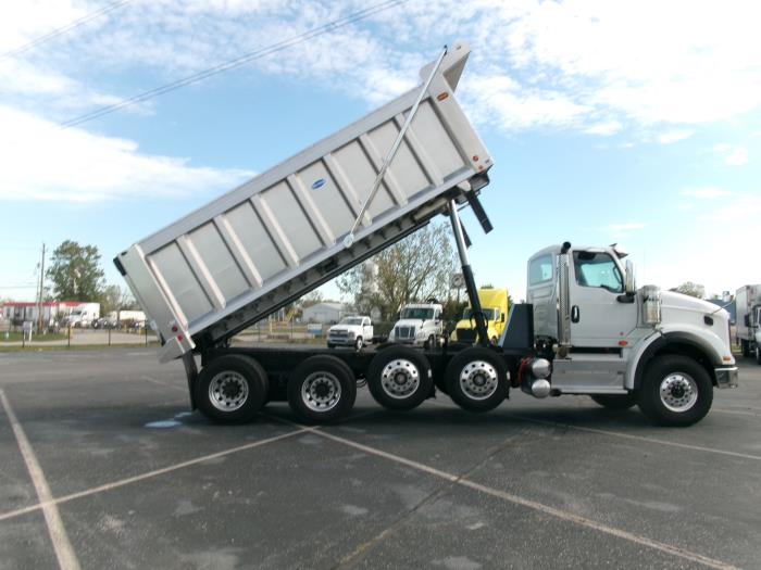 2026 International HX620-8