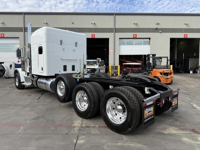 2027 Peterbilt 589-5