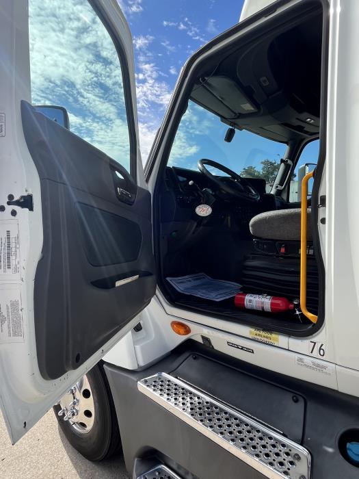 2021 International LT625-13