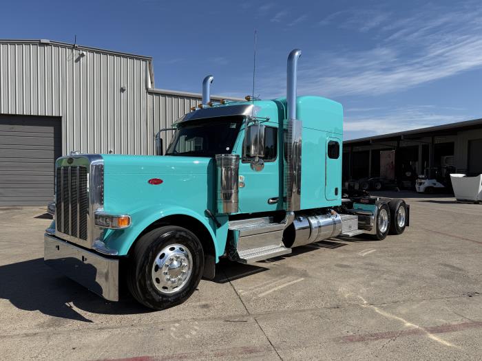 2027 Peterbilt 589-3