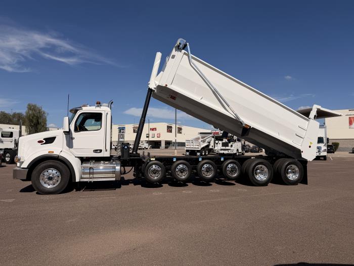 2027 Peterbilt 567-4