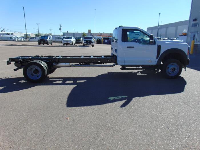 2027 Ford F-550-5