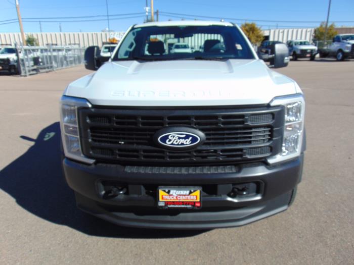 2027 Ford F-550-7