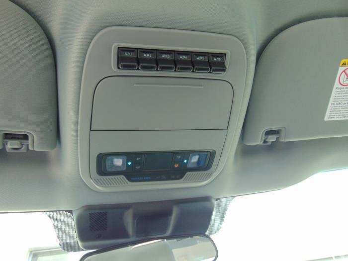 2027 Ford F-350-12