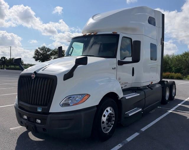 2021 International LT625-0