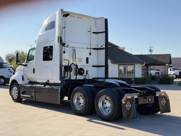 2022 International LT625-6