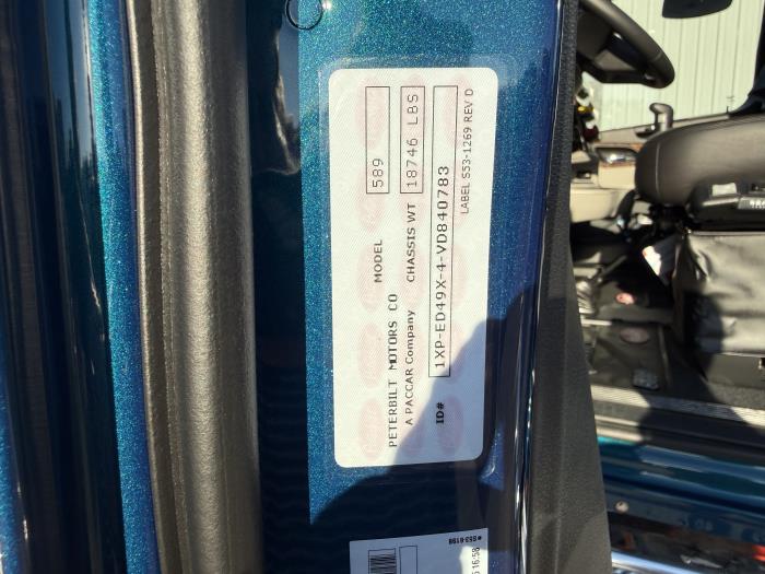 2027 Peterbilt 589-27