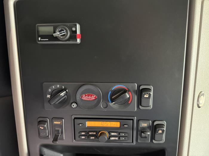 2027 Peterbilt 589-52