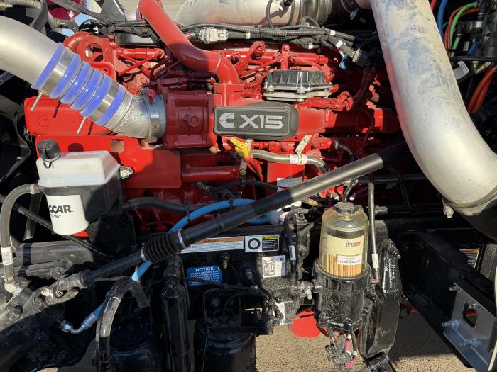 2027 Peterbilt 589-63