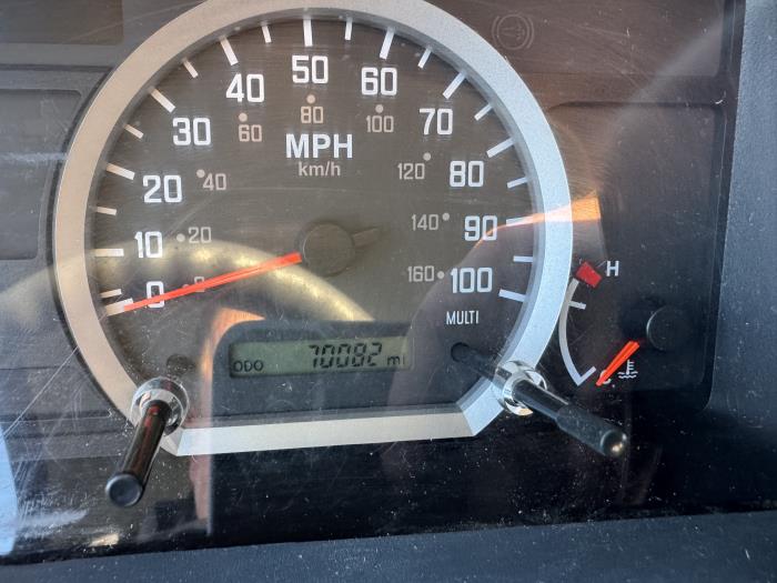 2022 Isuzu NPR-XD-9