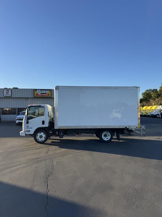 2022 Isuzu NPR-XD-2