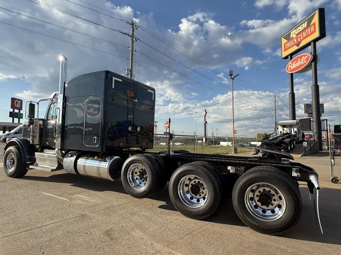 2027 Peterbilt 589-5