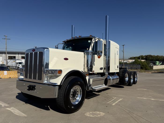 2027 Peterbilt 589-2