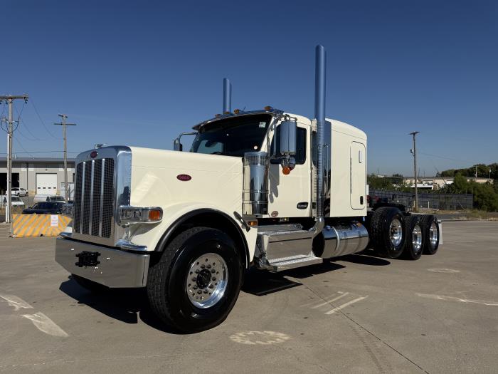 2027 Peterbilt 589-3