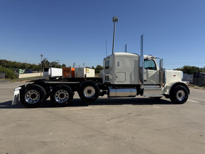 2027 Peterbilt 589-19