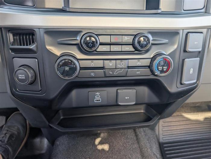 2027 Ford F-450-17