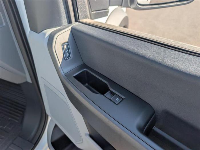 2027 Ford F-450-11