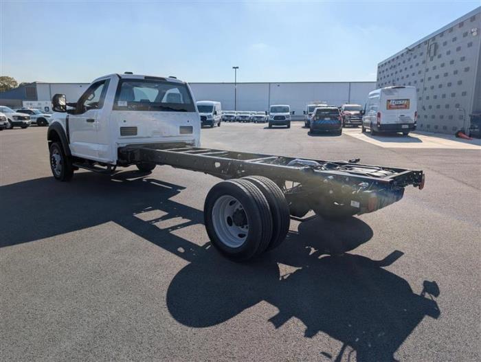 2027 Ford F-450-5
