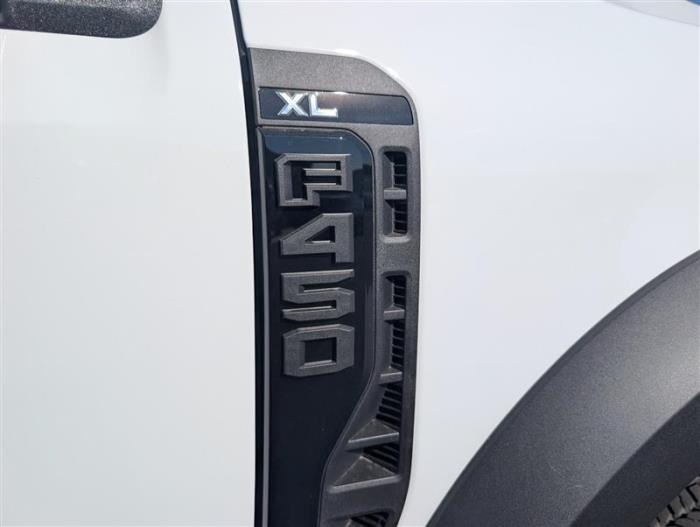 2027 Ford F-450-7