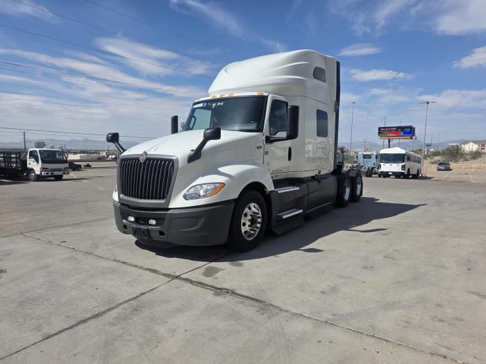 2022 International LT625-1