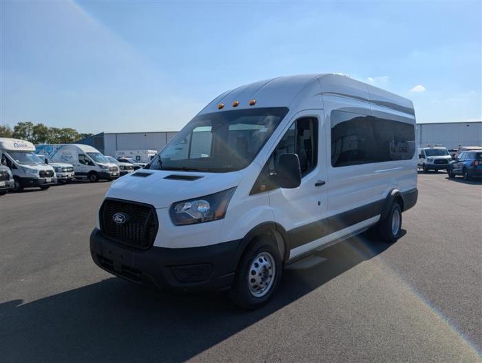 2027 Ford Transit 350 HD-4