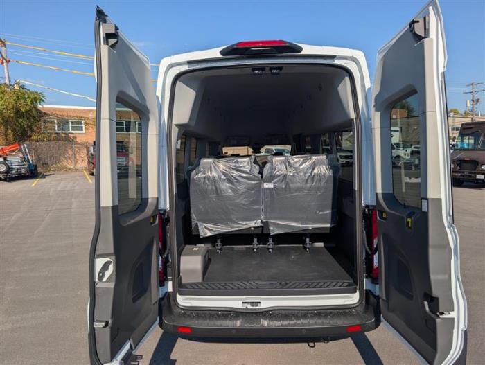 2027 Ford Transit 350 HD-9