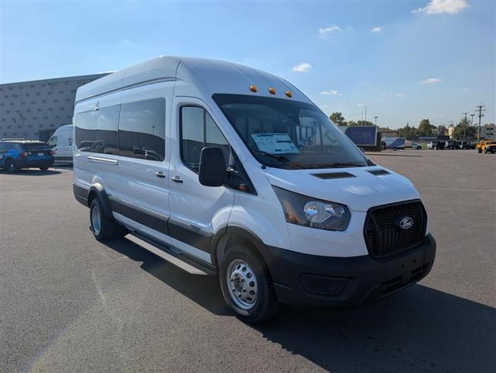 2027 Ford Transit 350 HD-5