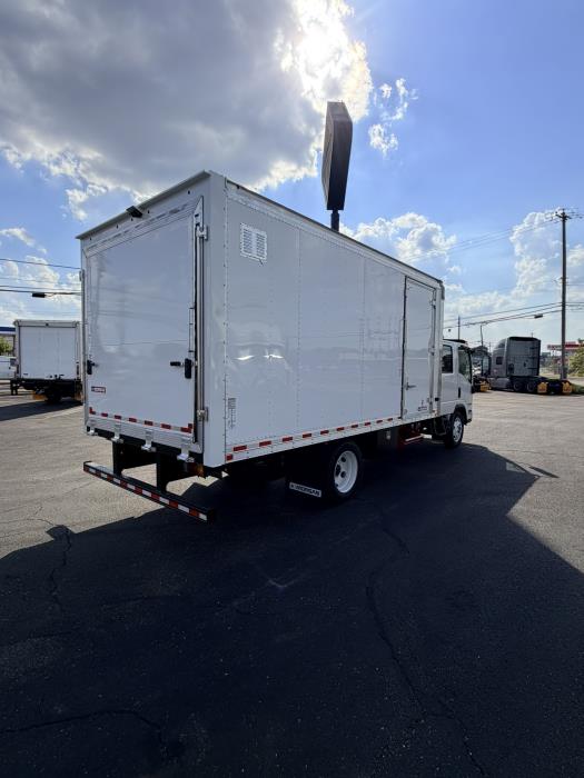 2027 Isuzu NPR-HD-6