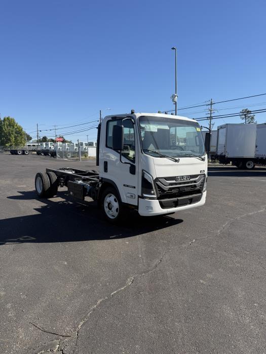2027 Isuzu NRR-6