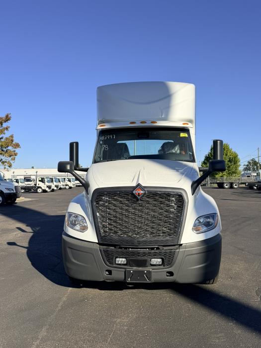 2027 International LT625-0