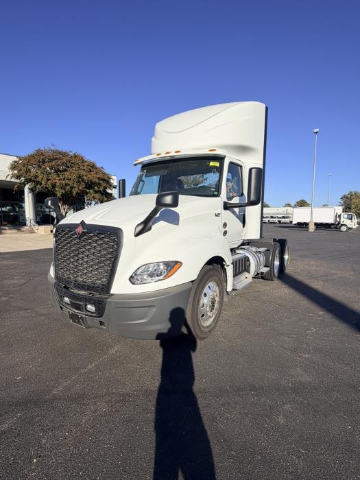 2027 International LT625-2