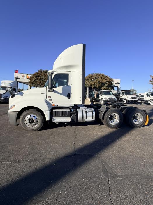 2027 International LT625-3