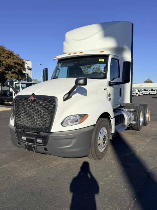 2027 International LT625-2