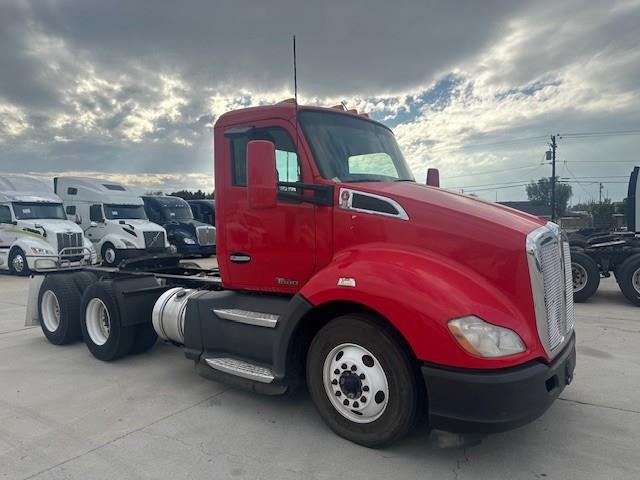 2020 Kenworth T680-12